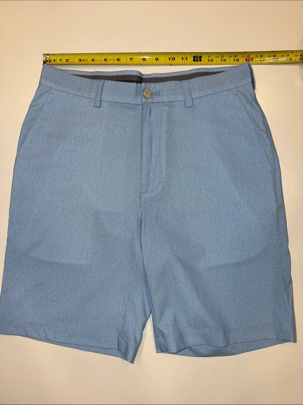 Roundtree & Yorke Light Blue Flat-Front Performance Shorts